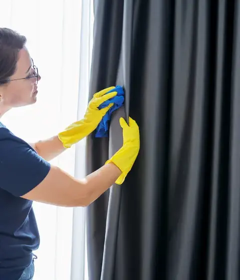 Curtain Cleaning in Bilinga