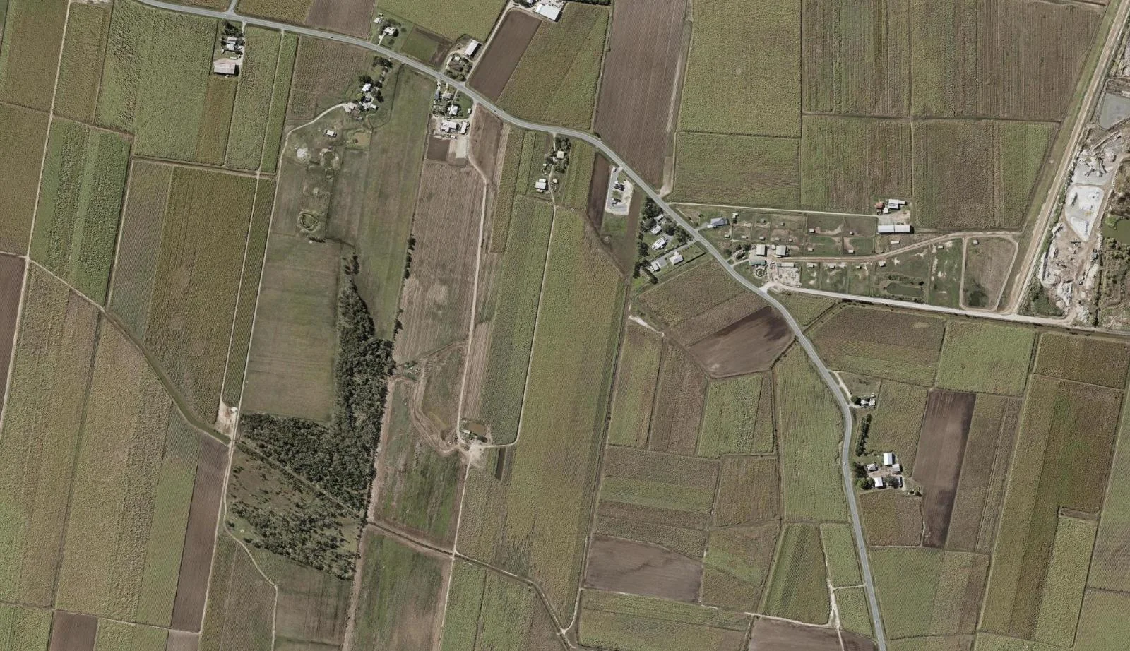 Aerial view of homes and properties in Norwell, Queensland