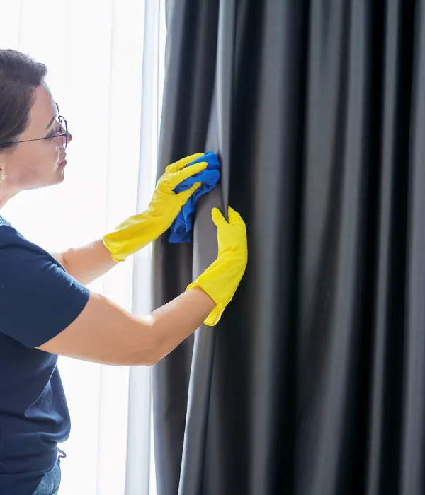 Curtains Cleaning in Gold Coast